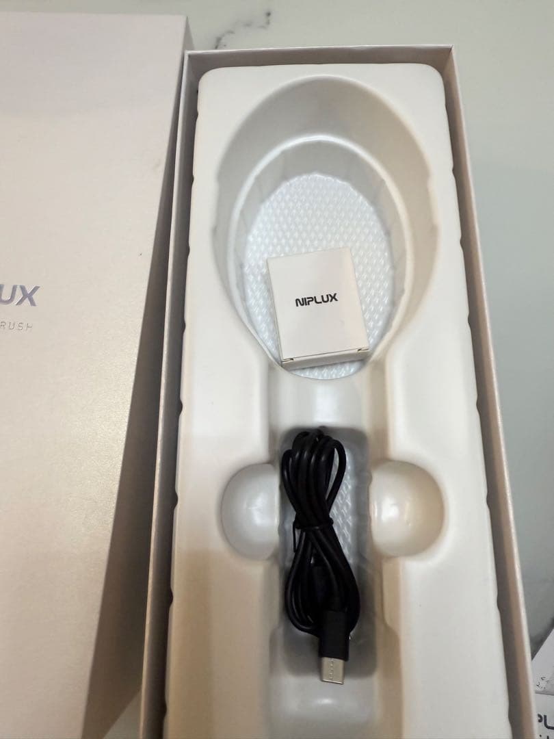 NIPLUX EMS LIFT BRUSH 電気ブラシ EMS 美顔器 ヘッド
