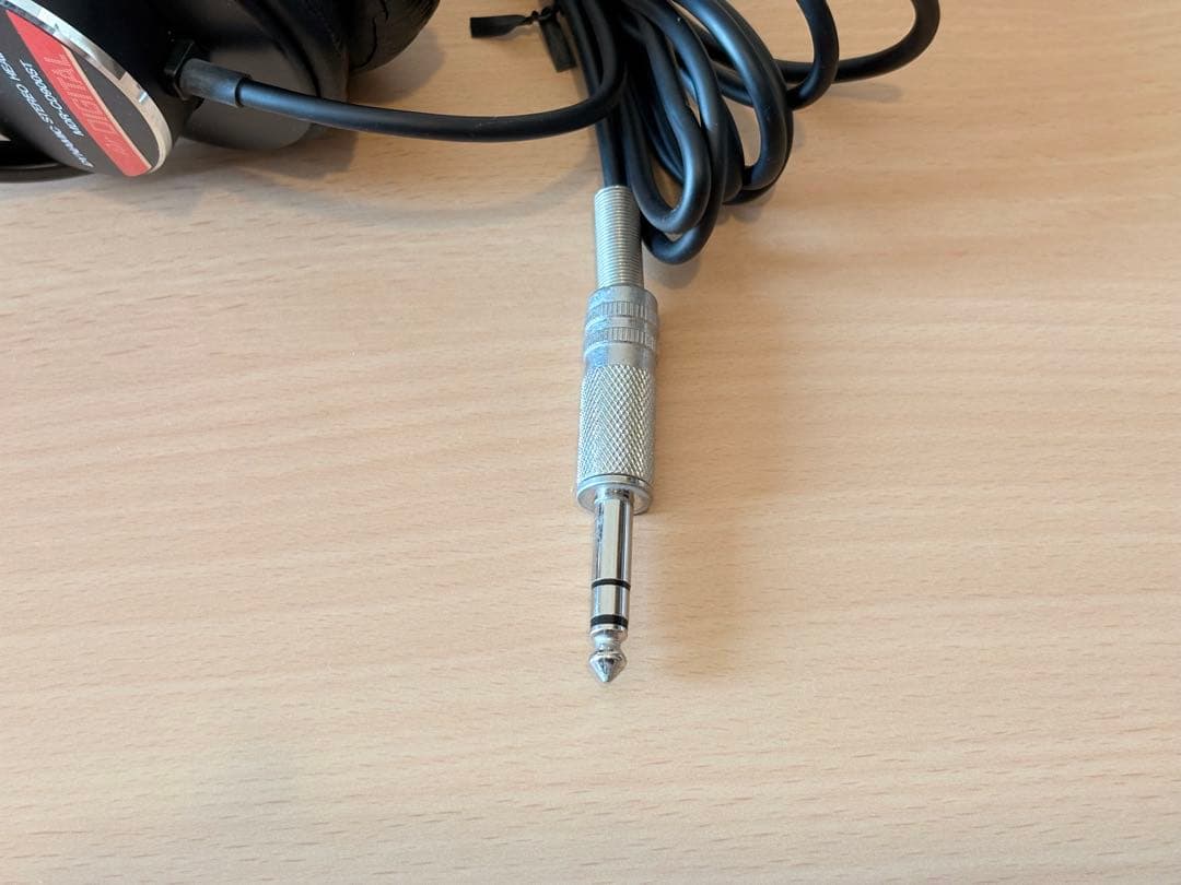 SONY モニターヘッドホン　MDR-CD900ST