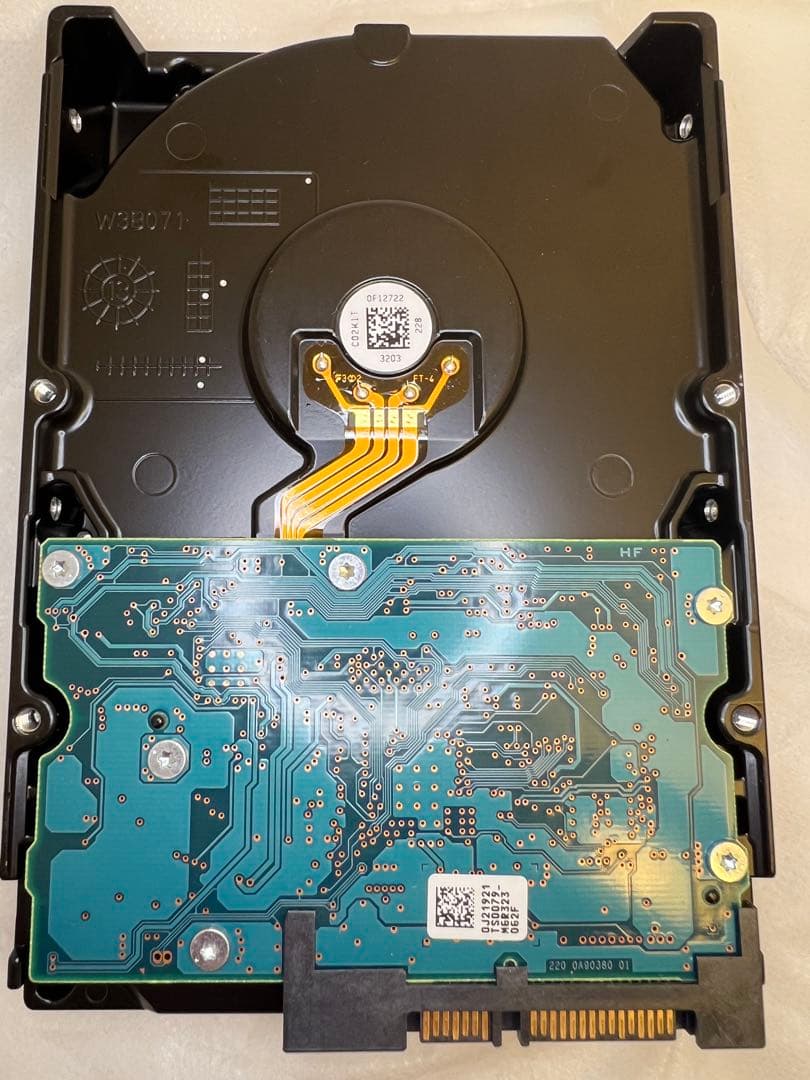 こ*つ様 使用138時間！東芝DT01ACA300 [3TB SATA600]正