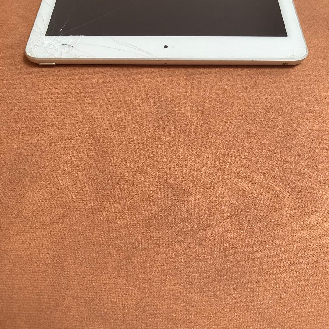 640【早い者勝ち】iPad5 第5世代 128GB WIFIモデル☆