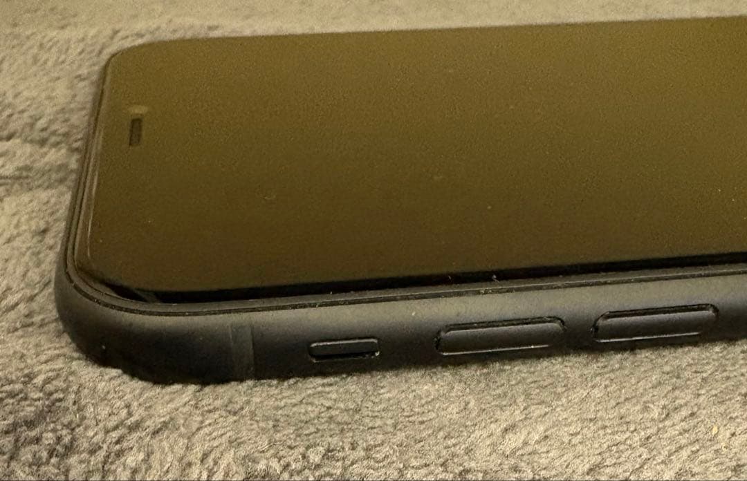 Apple iPhone XR 256GB バッテリー88% SIMフリー
