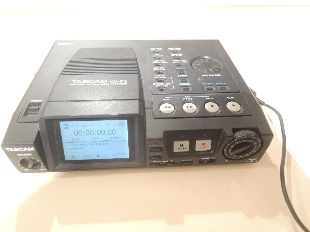 TASCAM　HD-P2　本体のみ　ポータブルステレオオーディオレコーダー