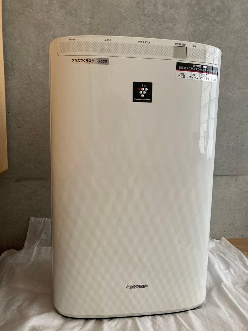 新品　シャープ 加湿空気清浄機 プラズマクラスタ　床置　KC-Y80ホワイト