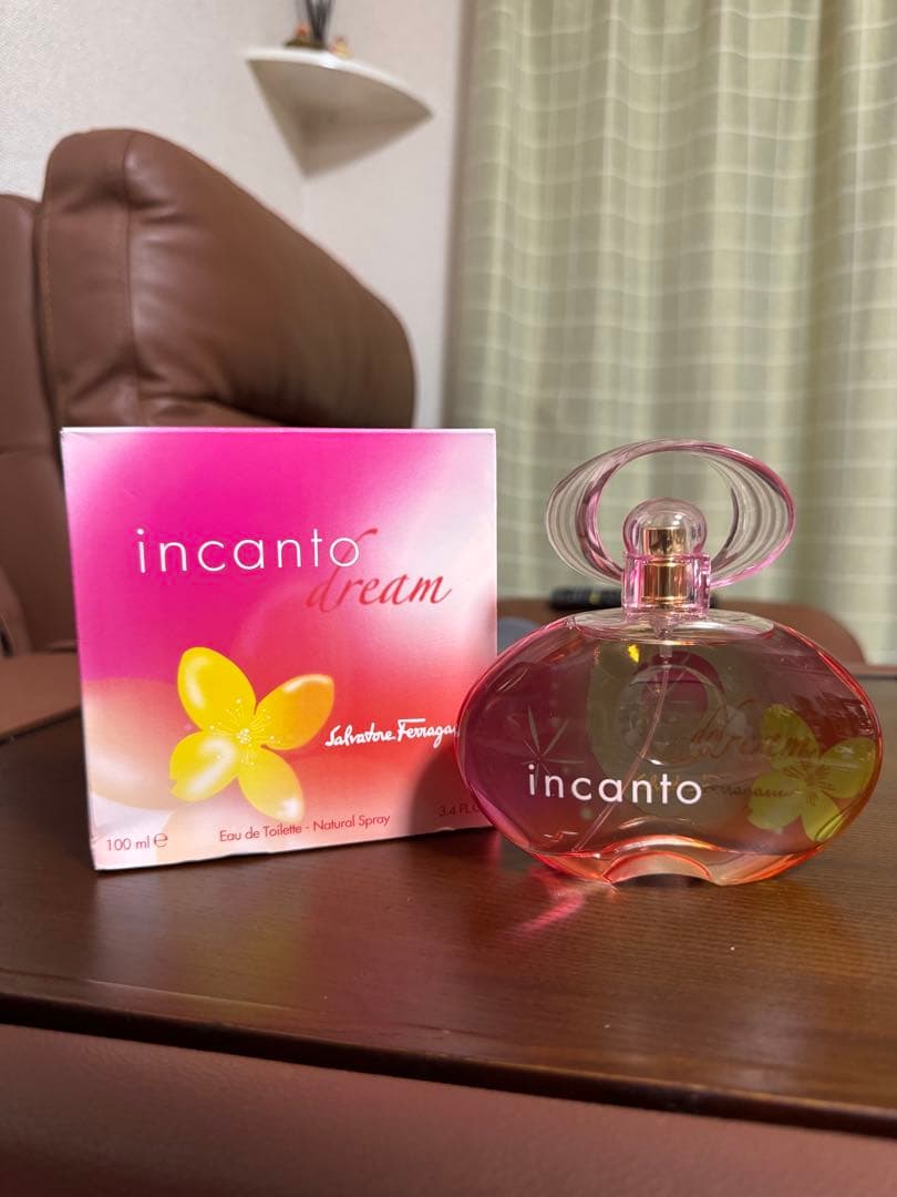 香水(女性用) incanto dream Salvatore Ferragamo 100ml