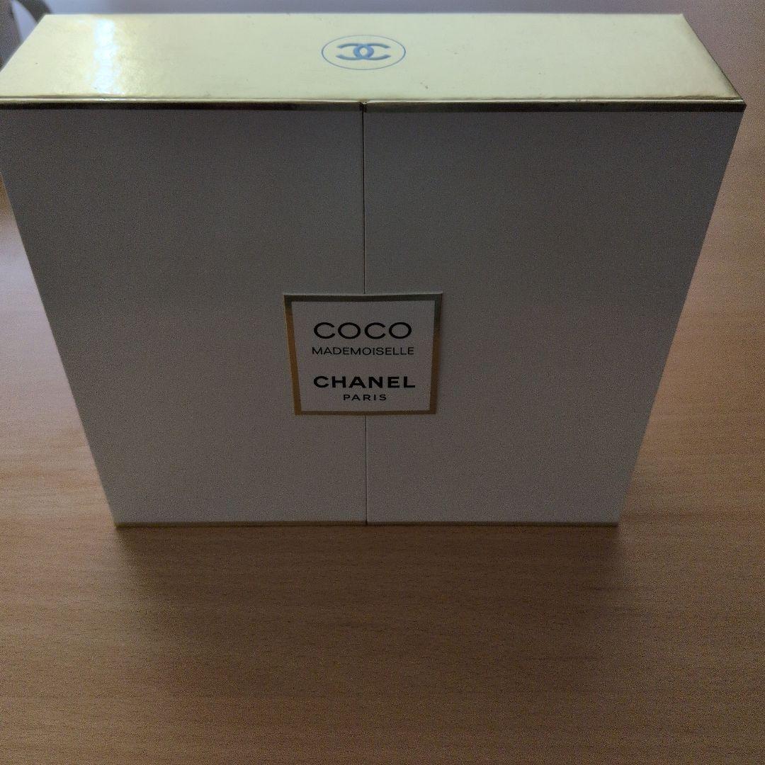 CHANEL ココ　マドモアゼル　デュオ　コフレ