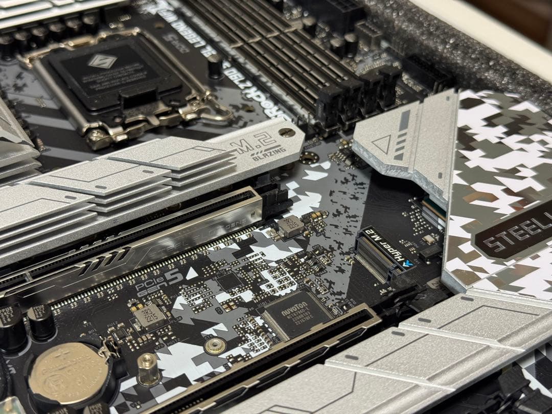 ASRock Z790 STEEL LEGEND Wi-Fiマザーボード