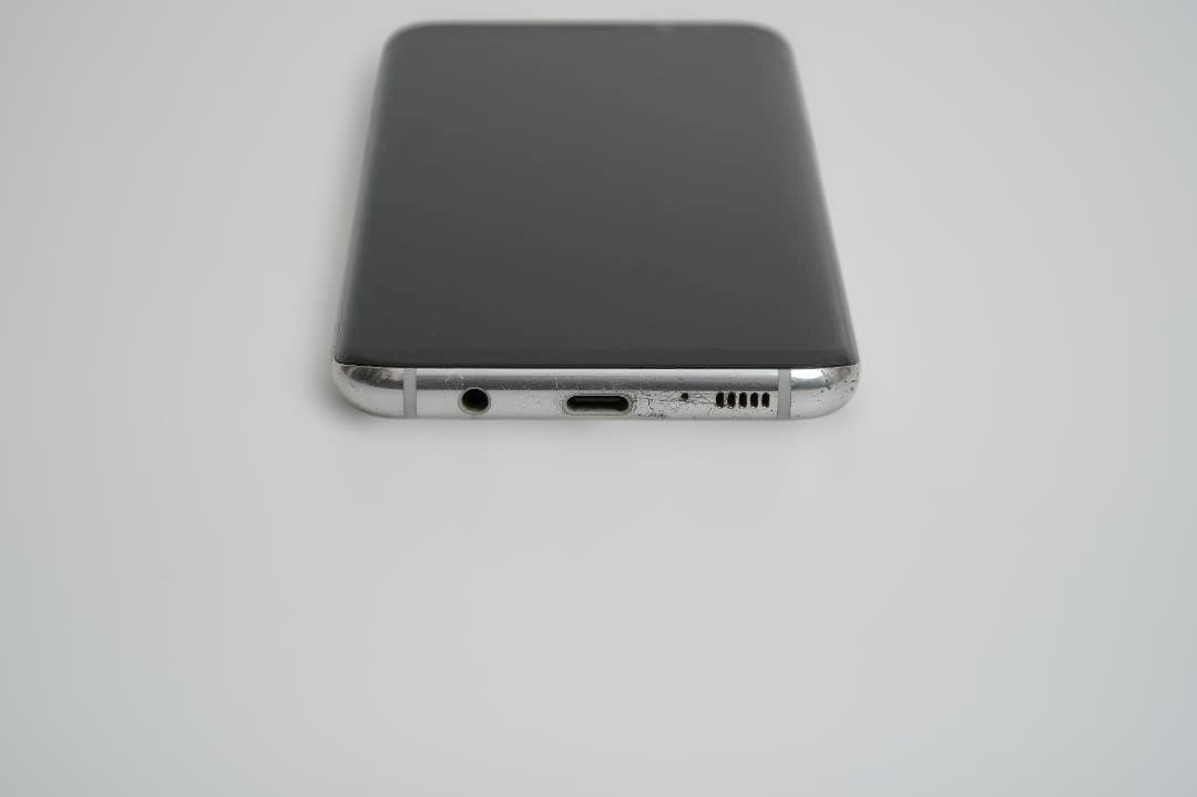 docomo Galaxy S8+ シルバー 本体 SIMロック解除済み