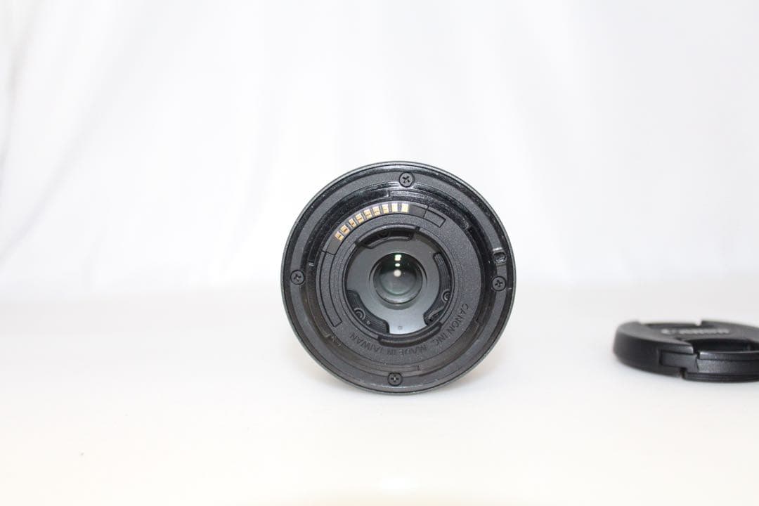 キャノンレンズ　EF-M 15-45mm F3.5-6.3 IS STM 美品！
