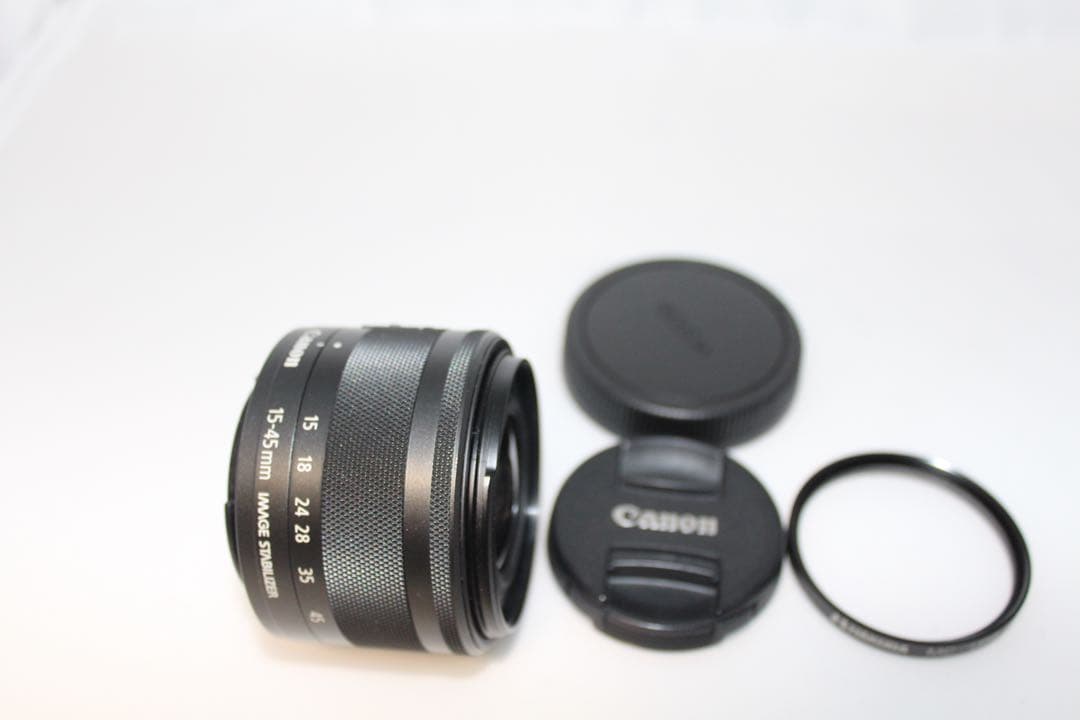 キャノンレンズ　EF-M 15-45mm F3.5-6.3 IS STM 美品！