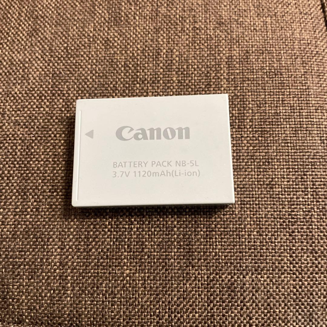 Canon IXY DIGITAL 2000 IS シルバー　ジャンク