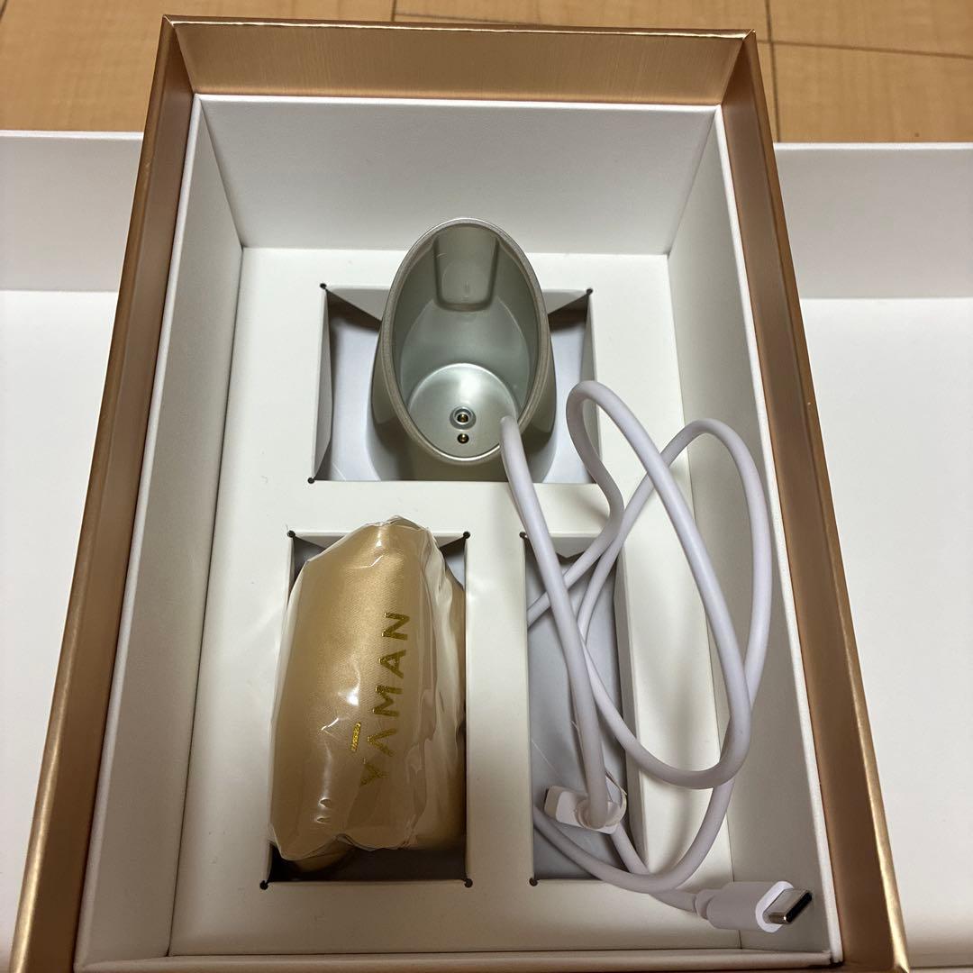ヤーマン　フォトプラス　シャイニーネオ