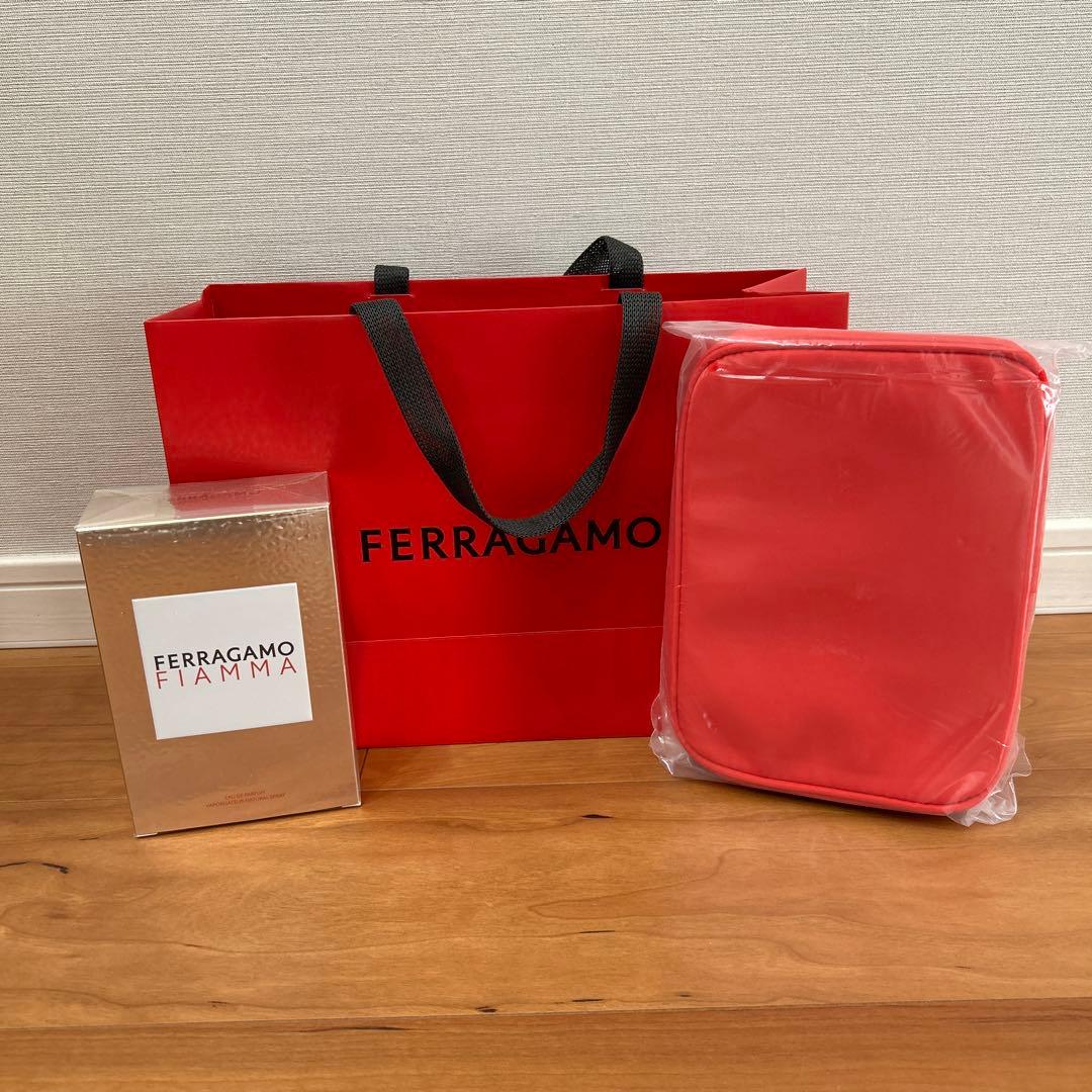 フェラガモ　フィアンマ　100ml 香水