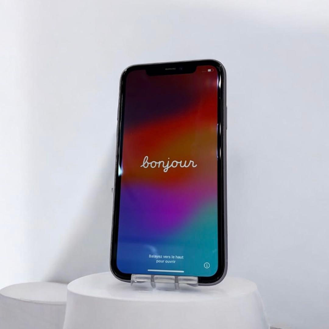 Apple社　iPhone 11 パープル 256GB SIMフリー