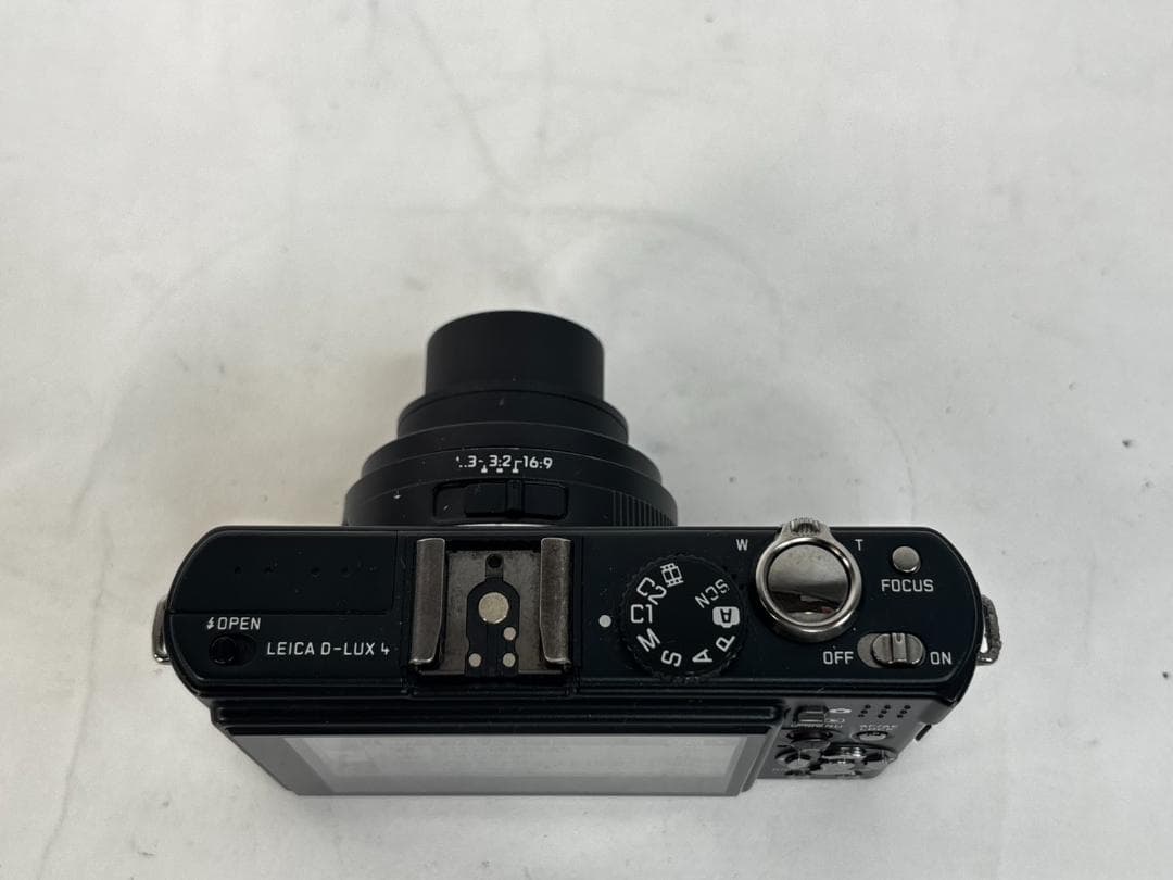 K*y様 LEICA ライカ D-LUX4 デジタルカメラ ブラック