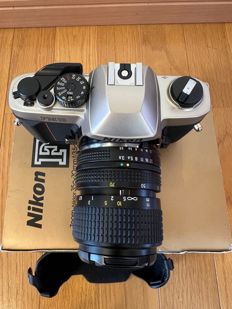 【新品未使用】Nikon FM10 フィルム一眼レフカメラ付属品完備　希少