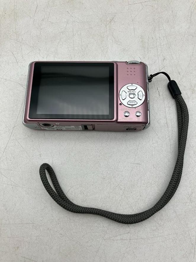美品　Panasonic DMC-FX8 デジタルカメラ　ピンク