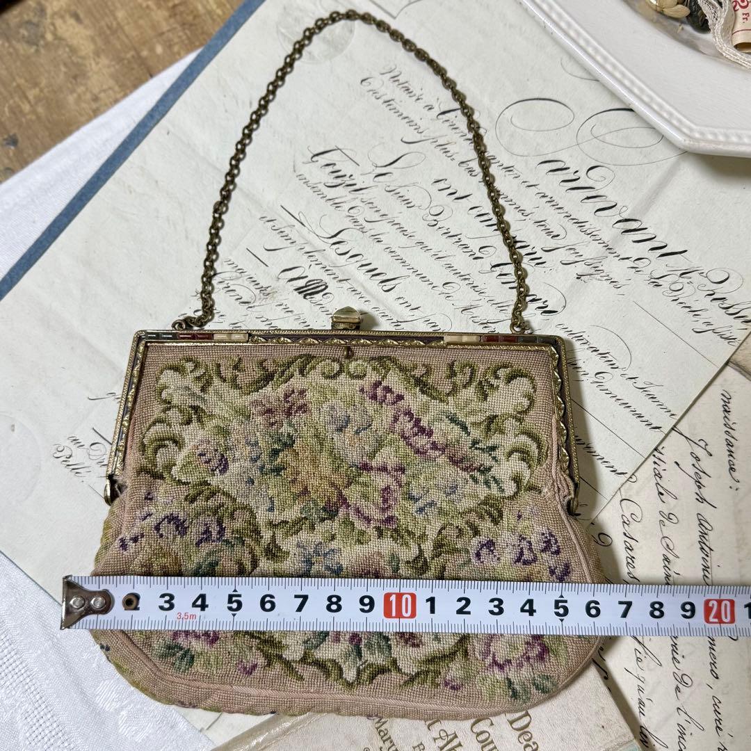 アンティーク　ヴィンテージ 花柄刺繍 クラッチバッグ　プチポワン　蚤の市