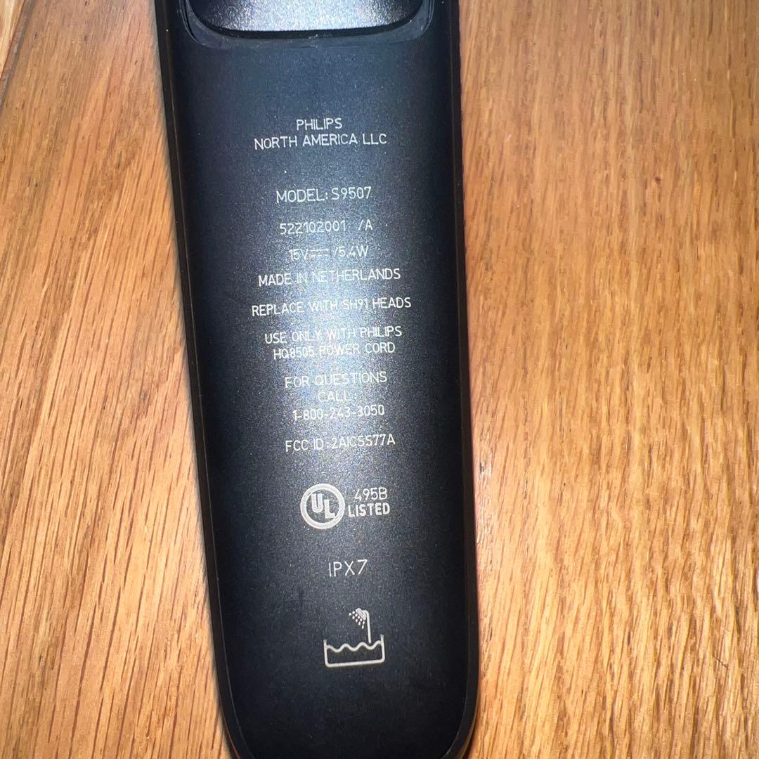 フィリップス PHILIPS Norelco series 9000 シェーバー