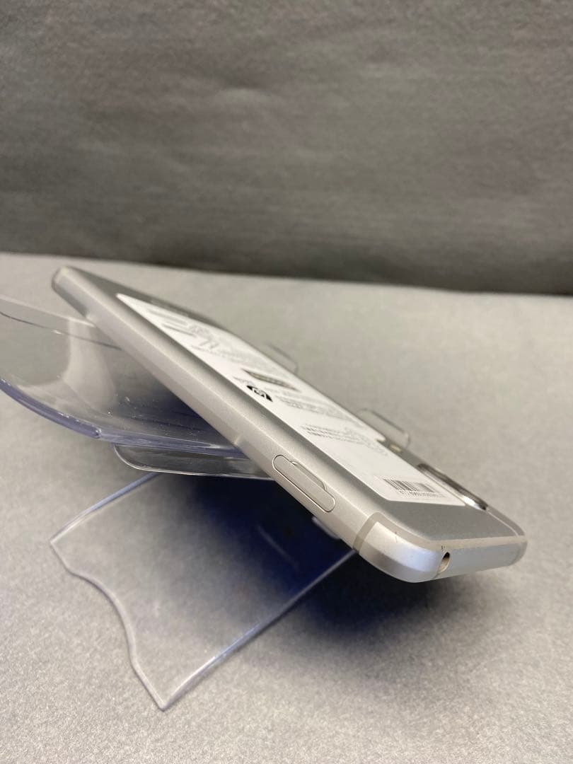 美品　国内版　SIMフリー　AQUOS sense3 64GB シルバー色