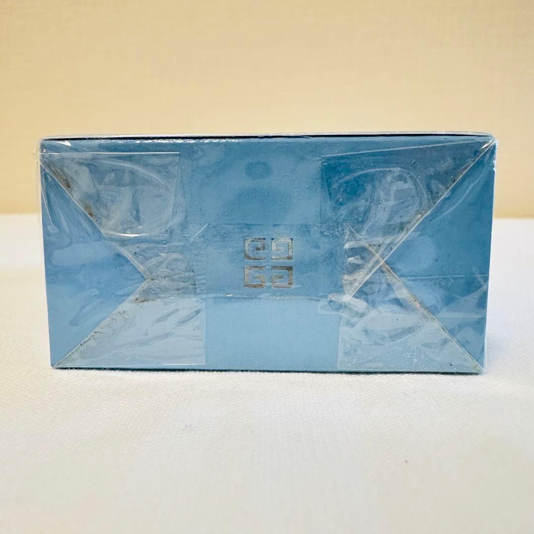 廃盤　新品　GIVENCHY　ジバンシー　イントゥ　ザ　ブルー　香水　50ml