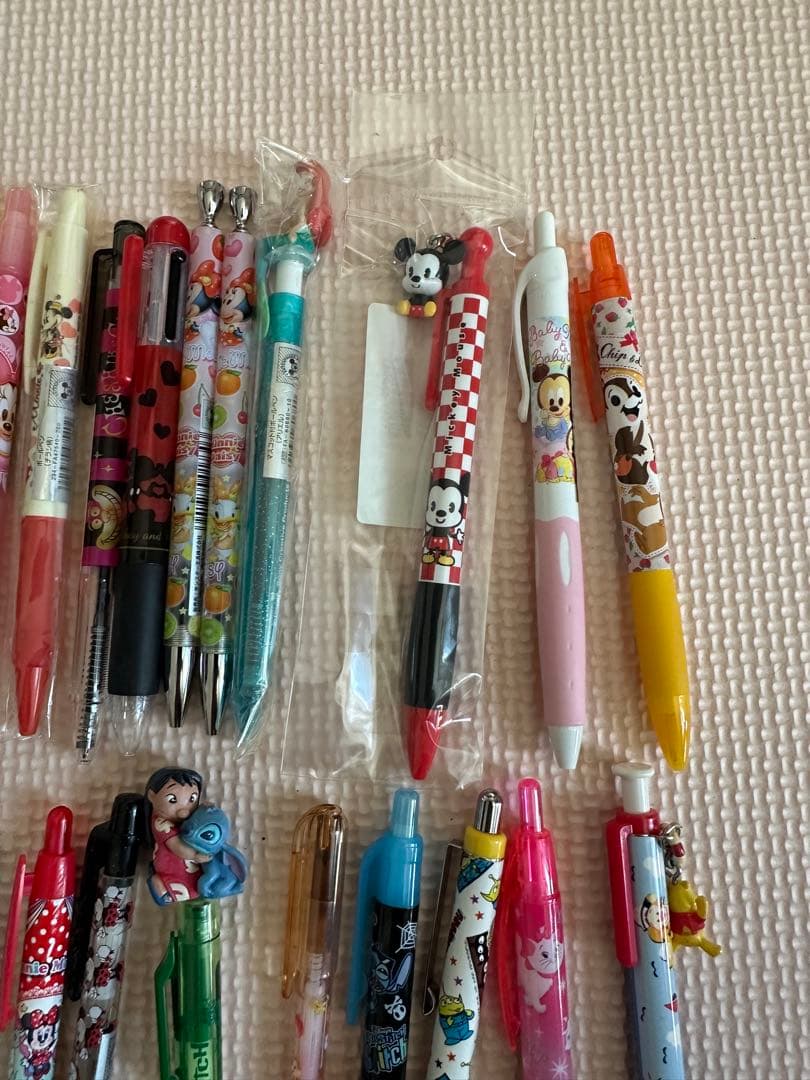ディズニーボールペンセット 80本以上