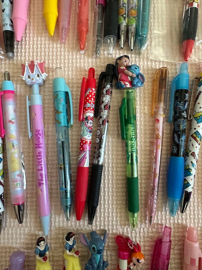 ディズニーボールペンセット 80本以上