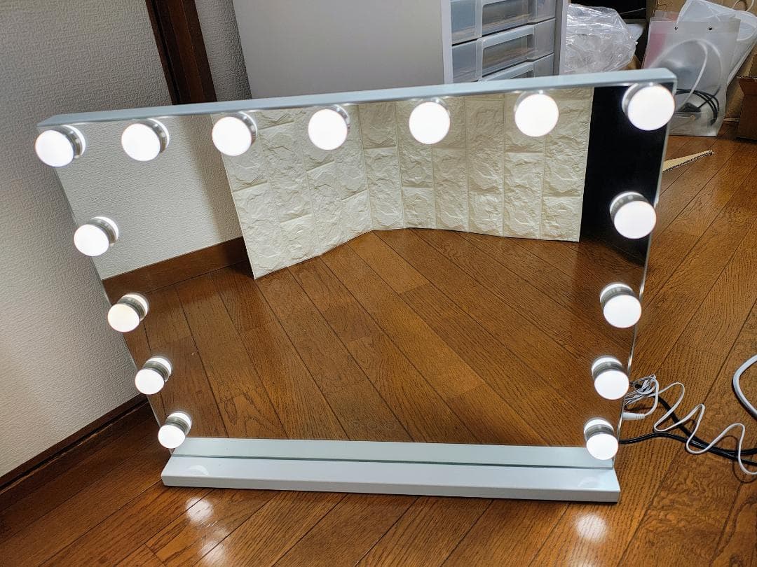 Bigwing0207　女優ミラー ハリウッドミラー LED3色調光