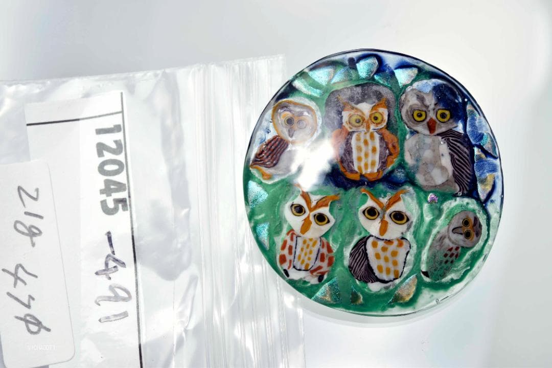 フクロウのトンボ玉 ガラスのジュエリー ペンダントトップ12045-451