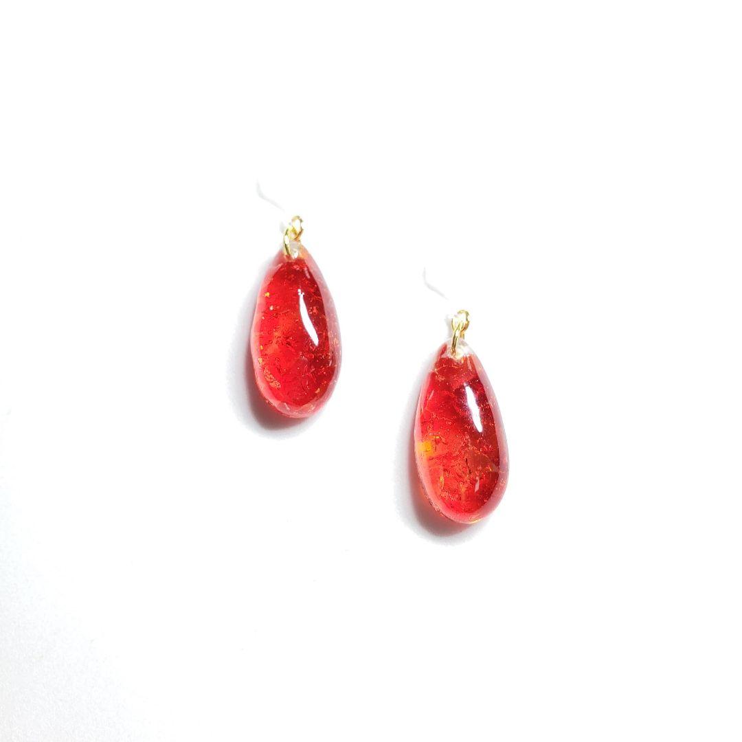 No.1551-D　琉球ガラス・しずく型☆ピアス・イヤリング(レッド)
