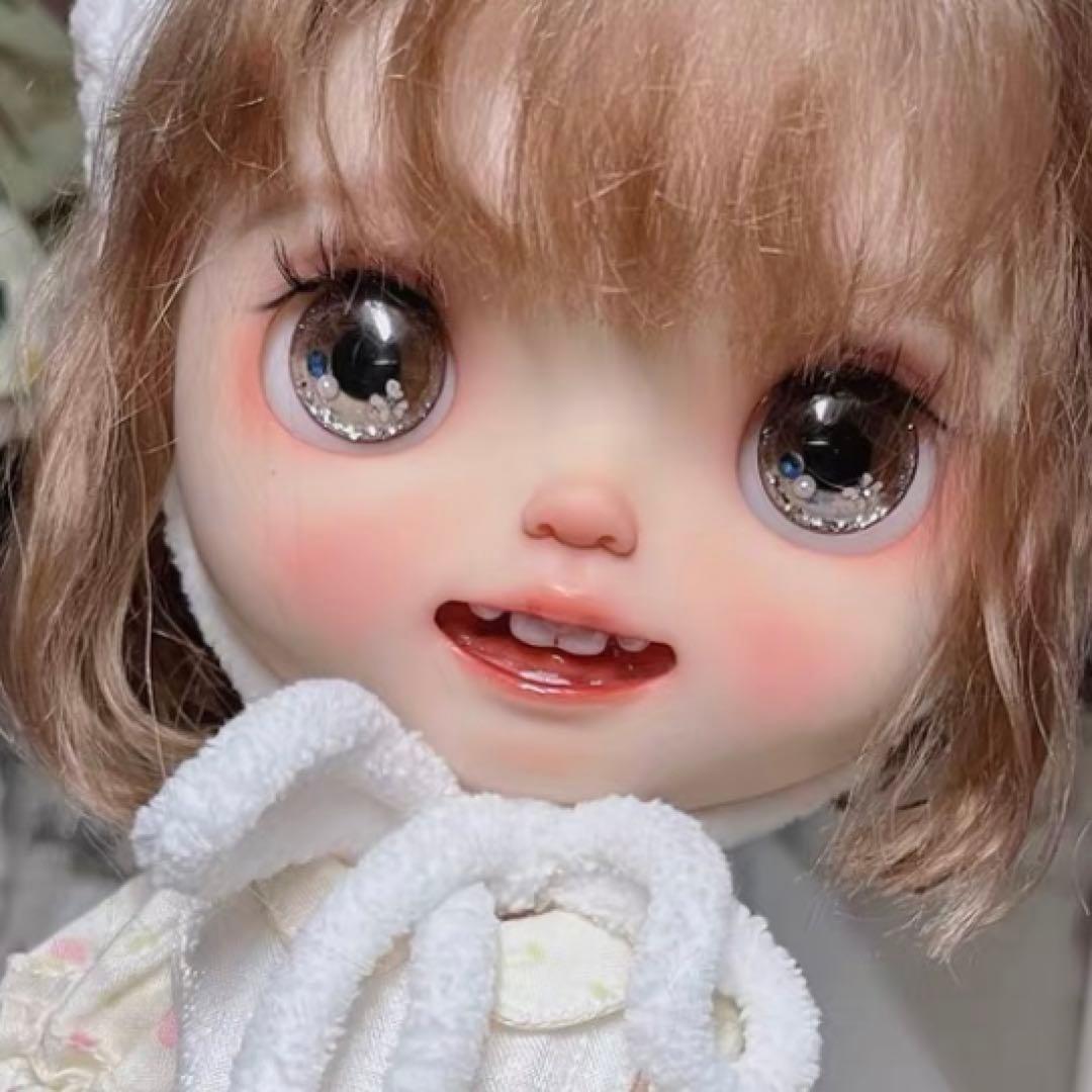 カスタムブライス 海外作家様 かわいい 幼い 元気 笑顔 カスタムドール