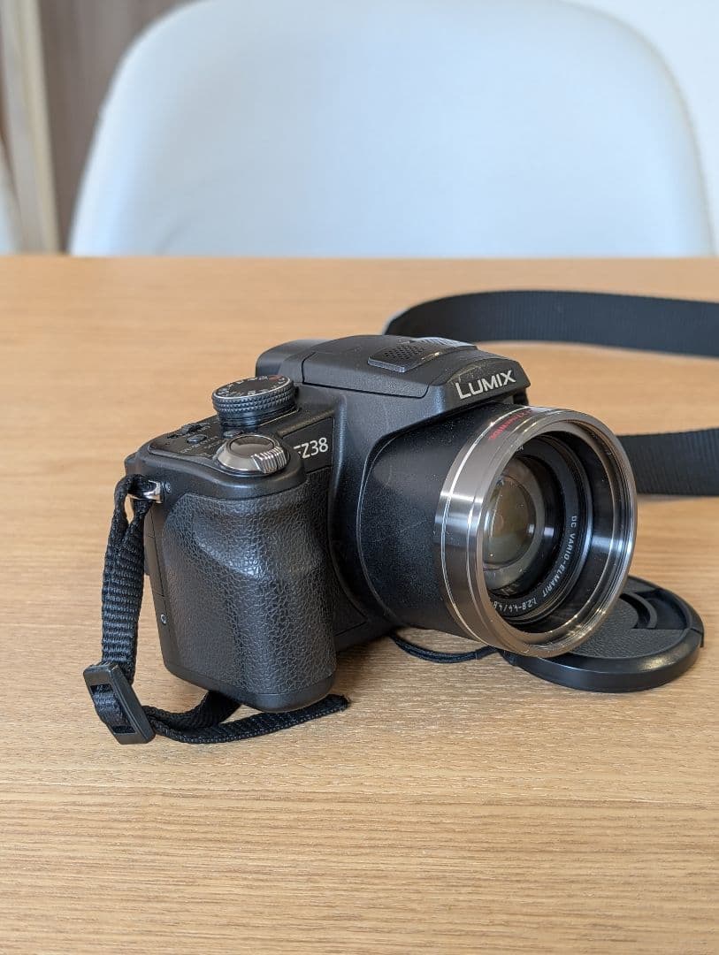 LUMIX DMC-FZ38 デジタルカメラ
