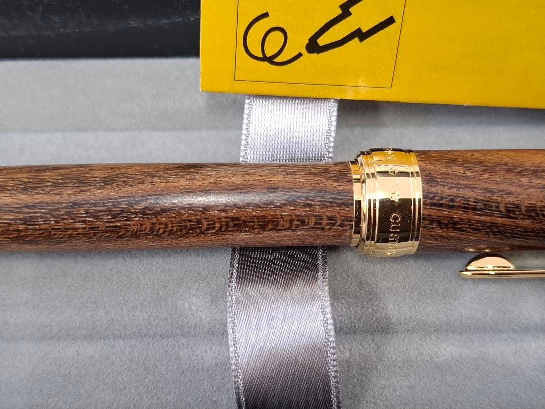 美品　名入り　PILOT CUSTOM　アートクラフト　槐　えんじゅ　ボールペン