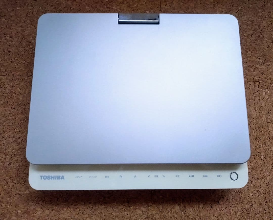 東芝 ポータブルブルーレイディスクプレーヤー REGZA SD-BP900S