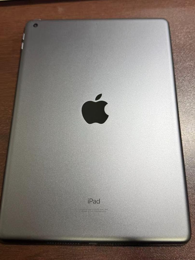 Apple iPad 本体　第9世代　Wi-Fiモデル　256gb
