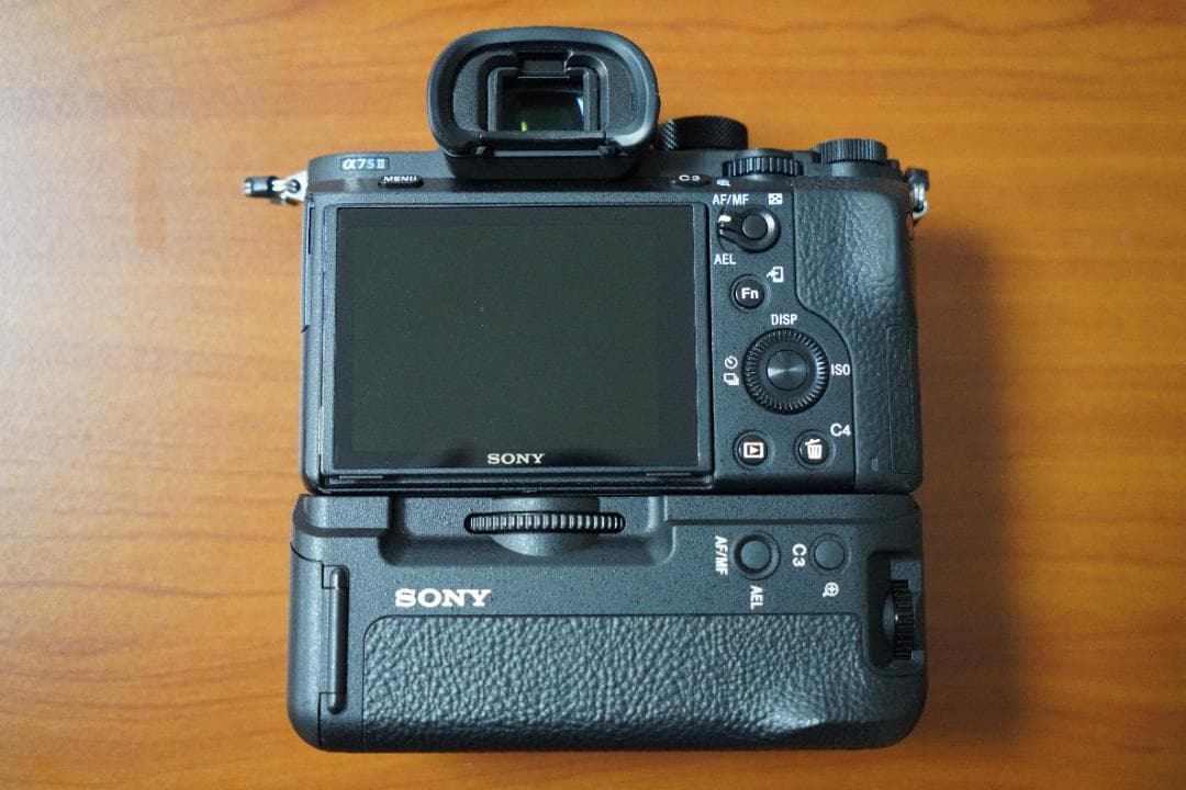Sony α7SⅡ ILCE-7SM2　バッテリーグリップ　VG-C2EM 付き