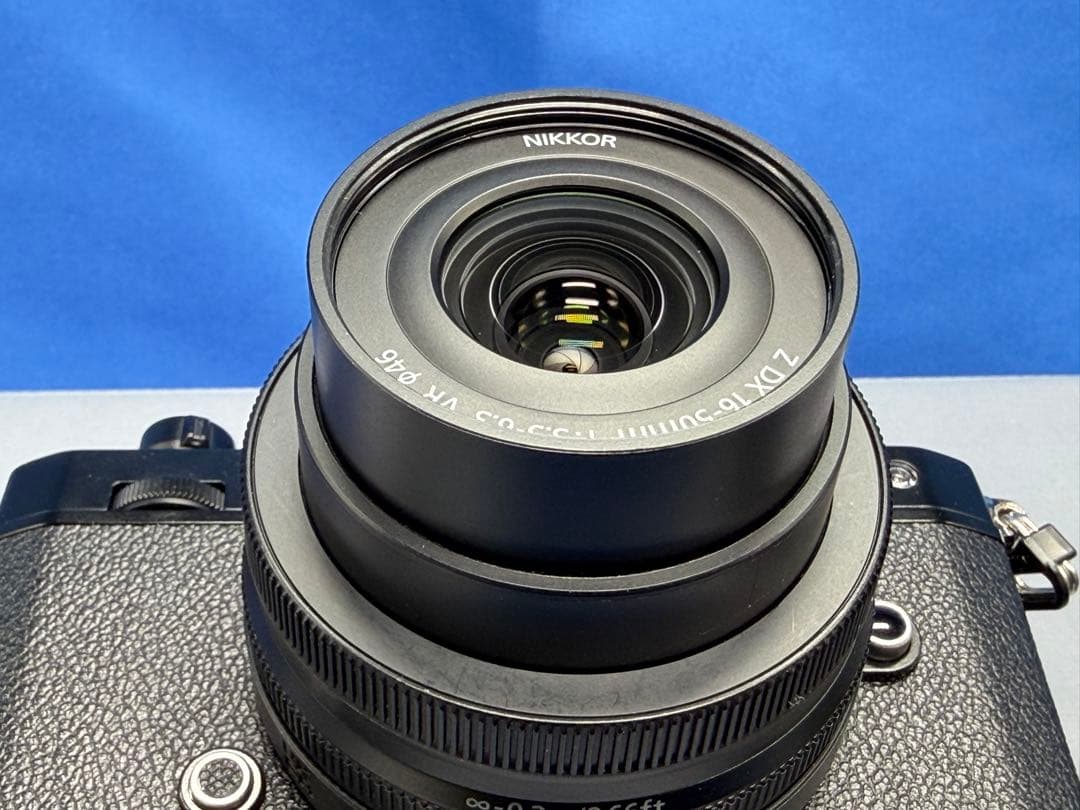 Nikon Zfc ブラック レンズキット (SmallRigおまけつき)