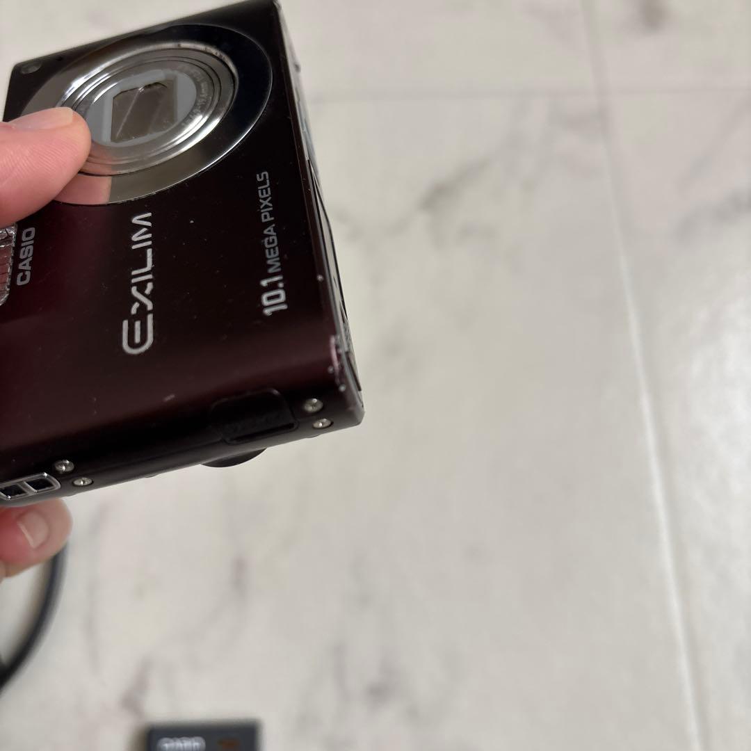 CASIO EXILIM EX-Z400デジカメ　オールドコンデジ　ブラウン