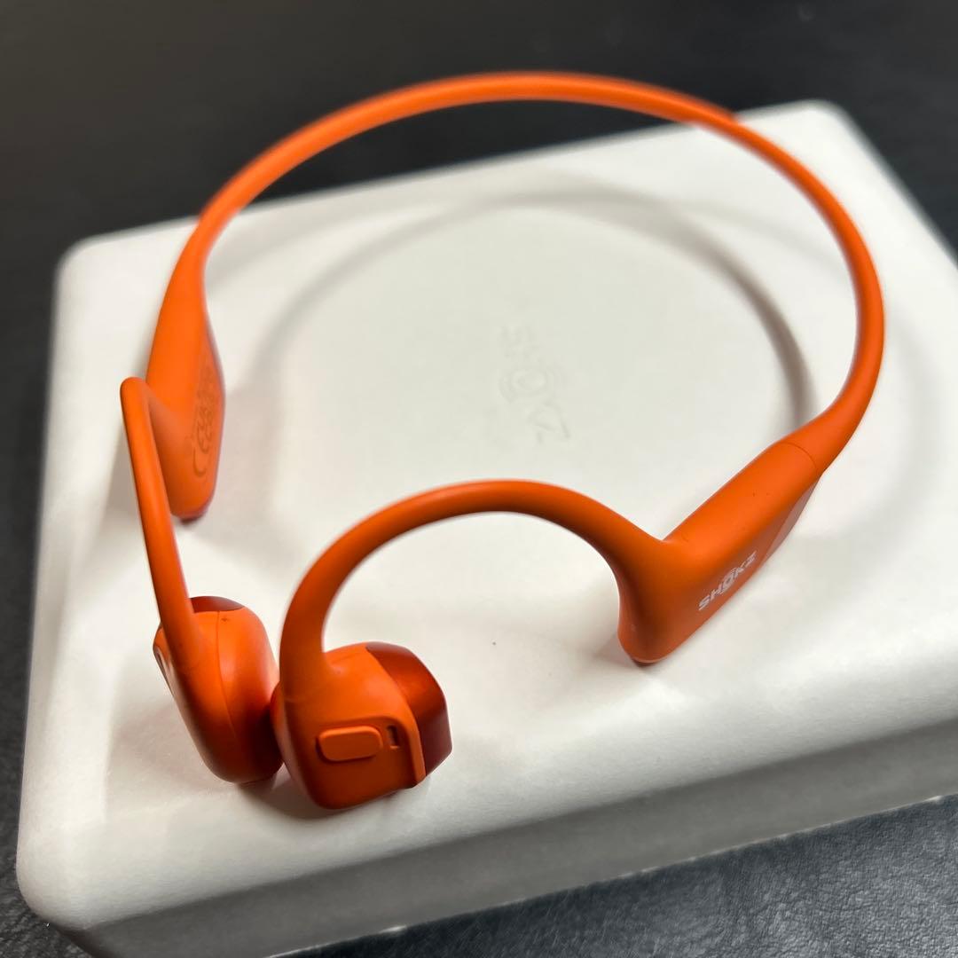 【美品】Shokz OpenRun Pro 2 骨伝導イヤホン