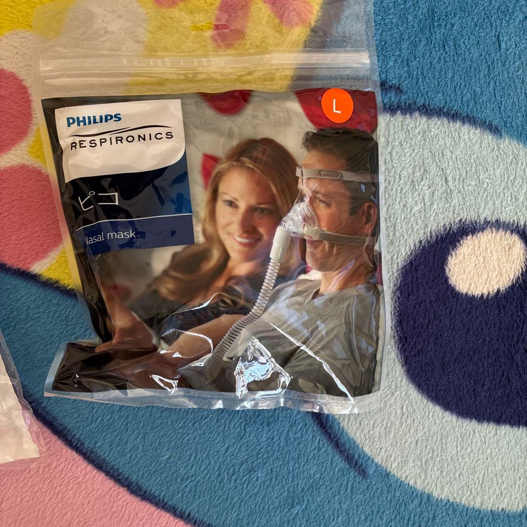 新品未開封　PHILIPS マスク　他