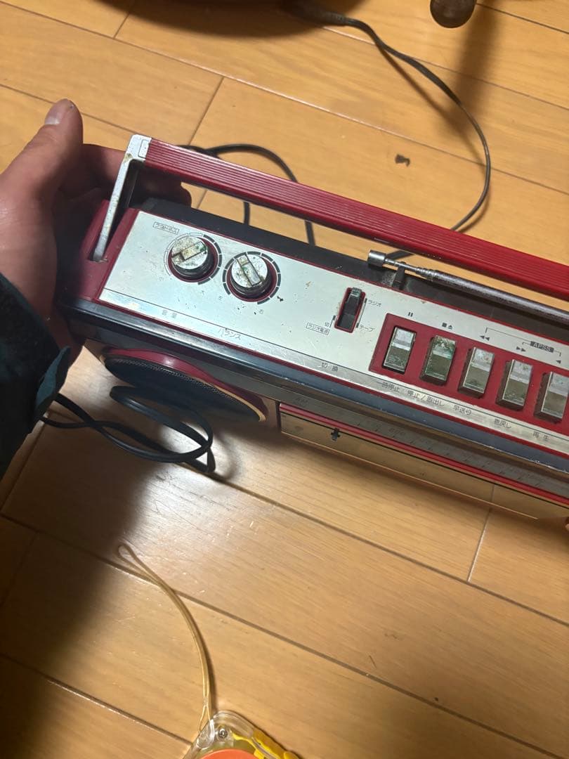昭和レトロ　SHARPステレオラジカセ　ＱＴ２２