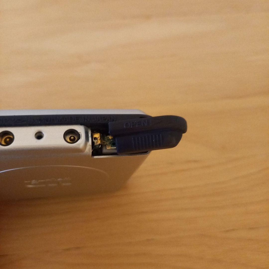 SONY MDプレーヤー 本体と付属品　MZ-E44