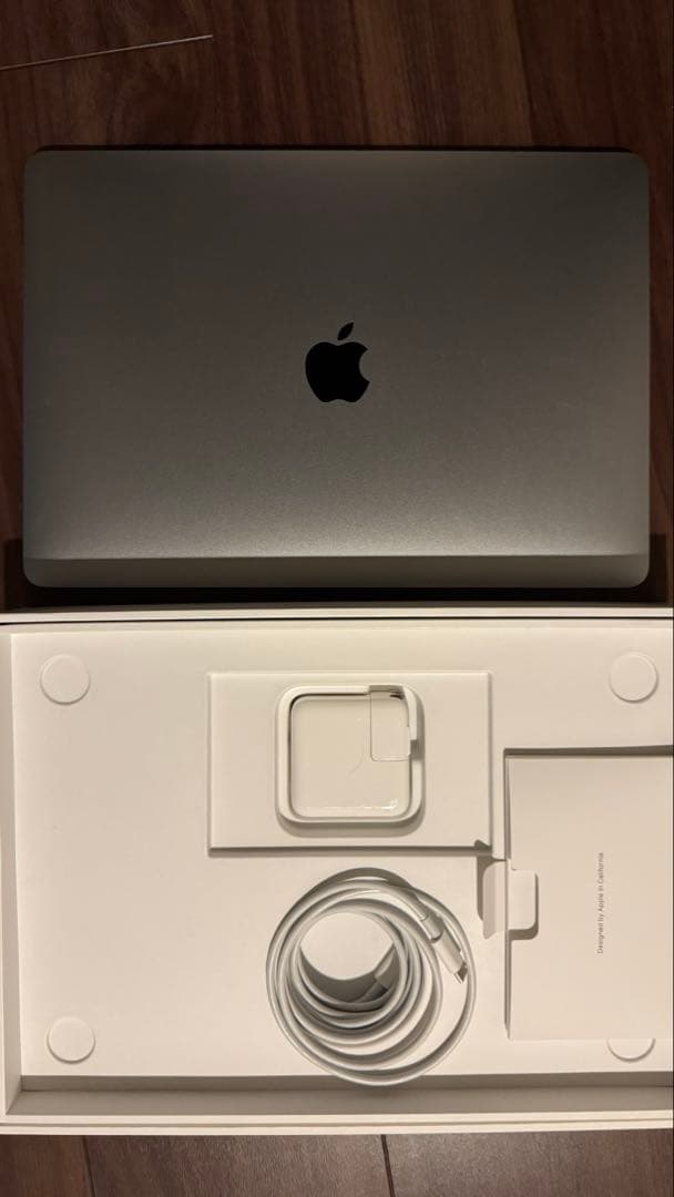 【美品シール跡あり】メモリ16GB 1TB M1チップ MacBook Air