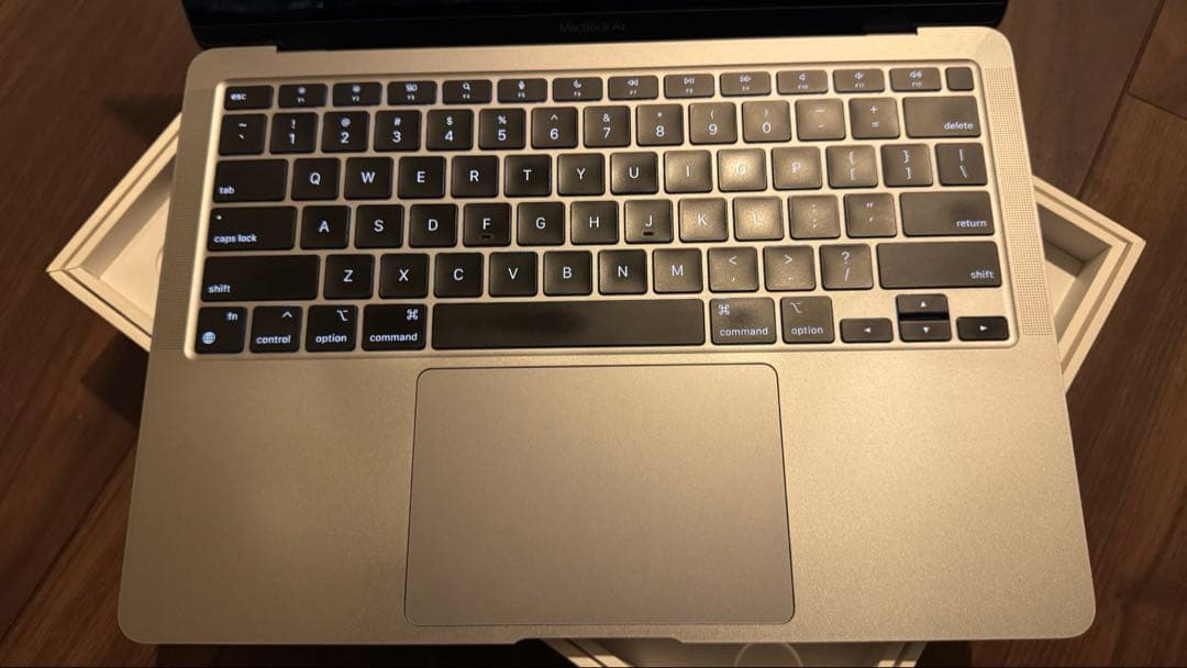 【美品シール跡あり】メモリ16GB 1TB M1チップ MacBook Air