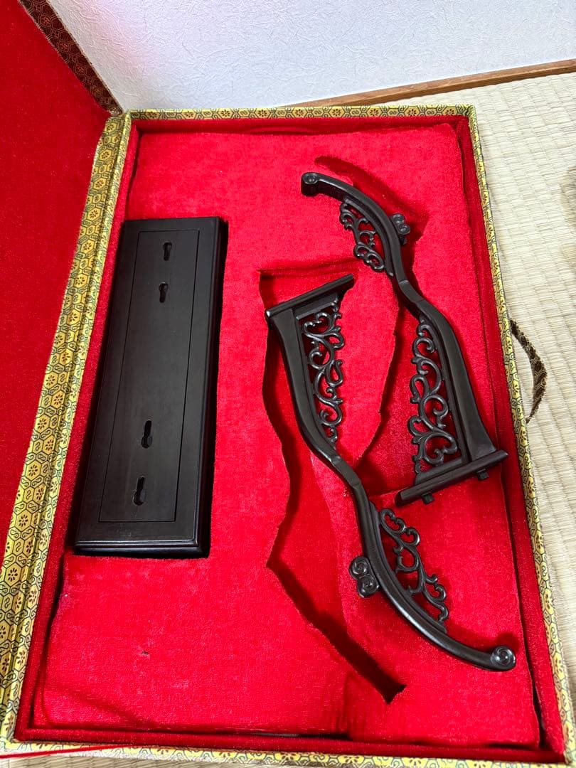 中国美術 透彫刻 軍配 高48cm幅28cm 台座・箱付 両面 団扇