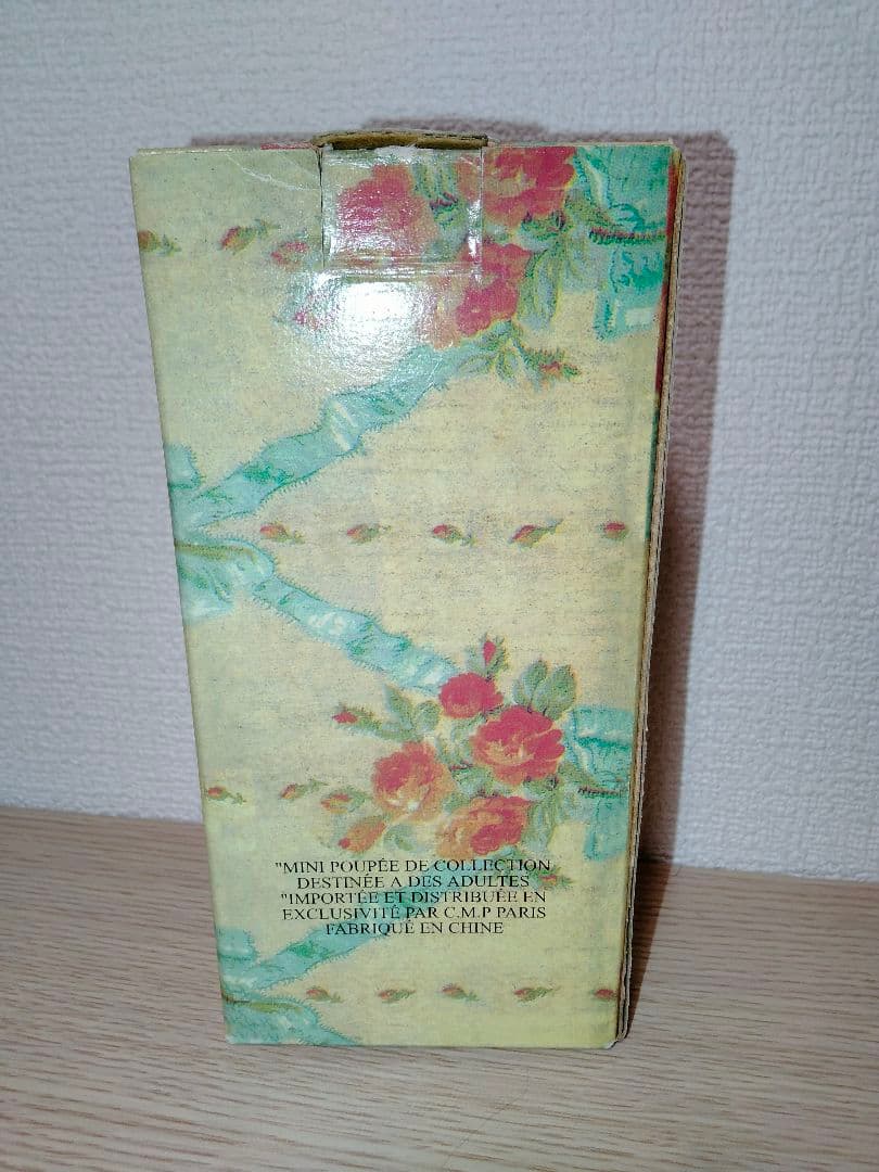 ビスクドール チャイナドール　ミニ人形　陶器