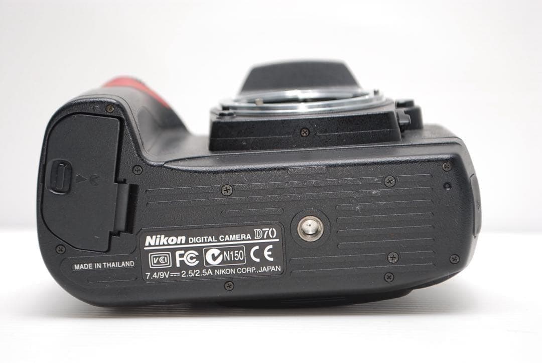 ▪️Nikon D70▪️望遠レンズ付き 格安 動作良好 人気 良品 コスパ◎
