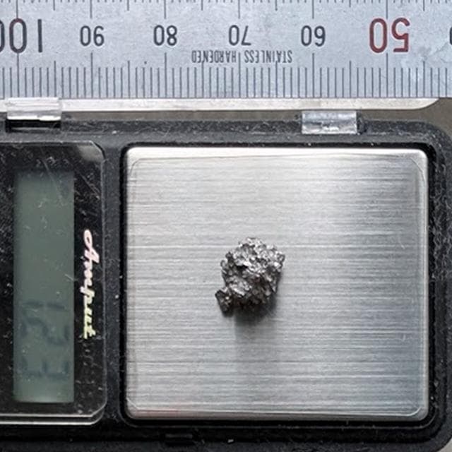 【メルカリ限定】1.23g　日刀保　たたら玉鋼　国産鉱物　ケース売り　玉鋼