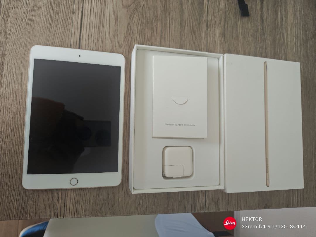 値下げ 美品 Apple iPad mini4 16GB 本体