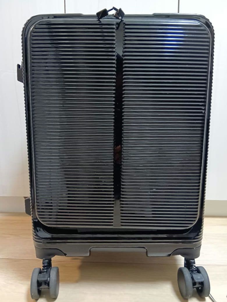 機内持ち込みフロント収納　スーツケース　キャリーケース　拡張　ストッパー