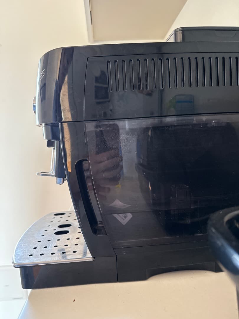 De'Longhi Magnifica S ジャンク品 エスプレッソマシン